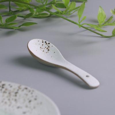 China Wholesale Viable Sample Scoop Soup China Restaurant Soup Serving Chinese Spoon Custom Small Ceramic Dinnerware Tableware for sale