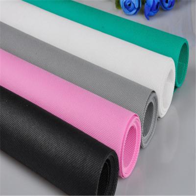 China Breathable Agriculture Protection PP Non Woven Fabric Greenhouses Nonwoven Film for sale