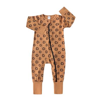 China Long sleeve baby sleepsuit with two way zipper baby romper zipper and pleat cuff baby pajamas for sale