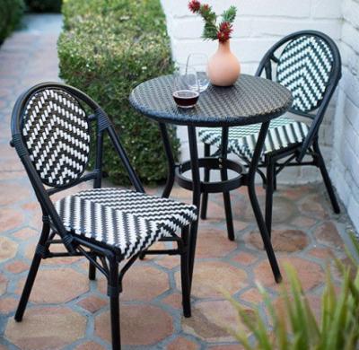 China Modern Modern Patio Furniture Stackable Dining Table and Chairs for Hotel and Villa Used Outdoor Garden Furniture for sale