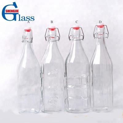 China Factory price pyrex water jug ​​durable large swing top glass water drink bottle for sale