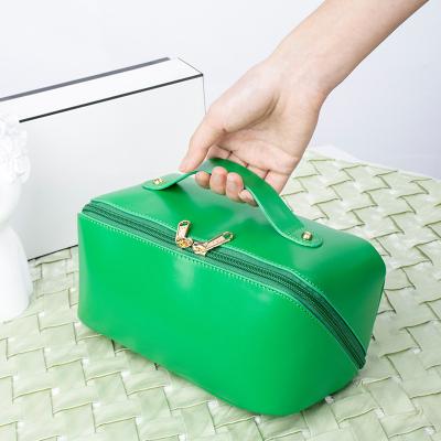 China Cosmetic Bag Travel Makeup Bag Pouch Zipper Cosmetic Pouch PU Leather Beauty Cosmetics Make Up Bag For Women for sale