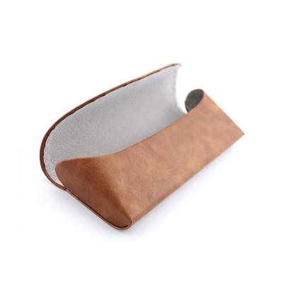 China Eco - Friendly Genuine Leather Glasses Case Optical Display Case Illuminated Soft Bag Package For Glasses for sale