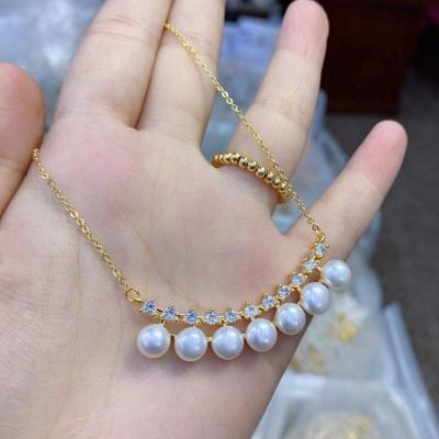 China CLASSIC Hot Sale Fashion Gold Plated Lucky Charm Freshwater Pearl Pendant Necklace Jewelry for sale