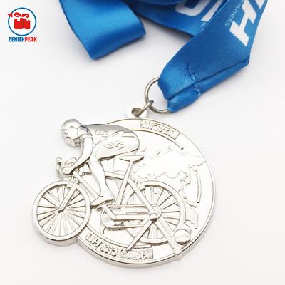 China USA Custom Die Cast 3D Mountain Bike Racing Sports Cycling Medal for sale