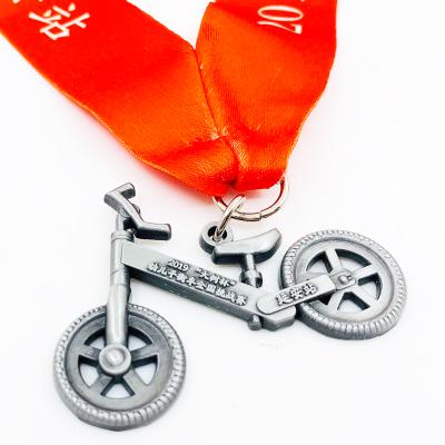 China Cheap Custom USA Sport Award Medal Bicycle Bike Race Souvenir Medal for sale