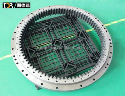 China PC200-6 PC210-7 PC200-7 CROSS ROLLER Slewing Ring 208-25-61100 Excavator Swing Circle for sale