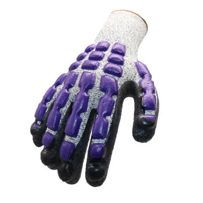 China Anti Impact HPPE Cut Resistant Gloves Level 5 Pad Nitrile Coating Anti Cut Gloves for sale