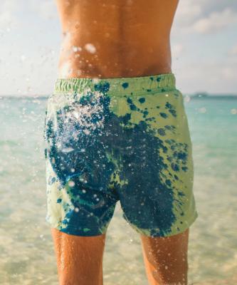 China MTR3041 Anti-Wrinkle Latest Styles Sprinkle Color Changing Quick Dry Short Pants Mens Beach Abbreviations Mens for sale