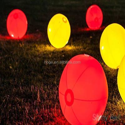 China The promotional toy 12 in. diameter lead beach ball light beach ball Glow-in-the-dark LED light up for sale