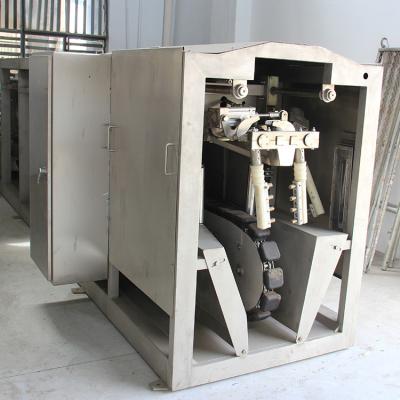 China Halal Slaughtering Box For Cattle Slaughtering Line Hydraulic Ritual Halal Killing Box Stainless Steel Kosher Cattle Slaughtering Box Livestock Halal Slaughterhouse Equipment for sale