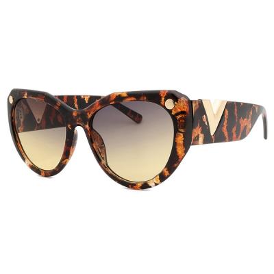 China European and American fashion sunglasses the same style fashion round frame sunglasses big branded sunglasses 2021 for sale