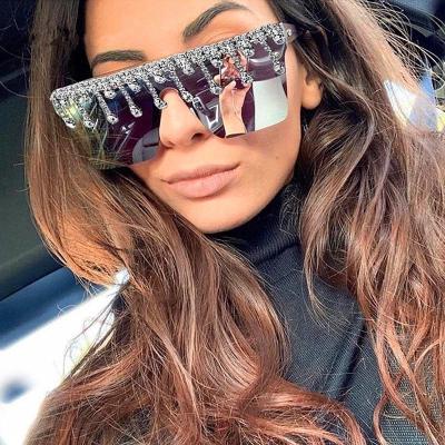 China Princess Oversized Luxury Diamond Sunglasses Women's Fashion Sun Glasses Lens New One for sale