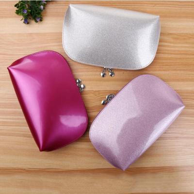 China Eco-friendly Young Girl Leather Makeup Toiletry Bag Custom PU Cosmetic Bag for sale