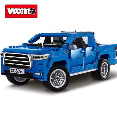 China Construction Toy WOMA TOYS 826PCS Bricks Pickup Truck Car Building Blocks Puzzle Model Toys Christmas Birthday Gifts For Adult Children for sale