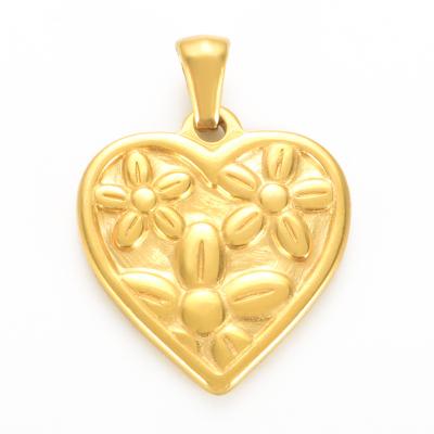 China FASHIONABLE Wholesale Custom Heart Shape Pendant Women 18K Gold Plated Heart Pendant Style Jewelry Stainless Steel Pendant Jewelry for sale