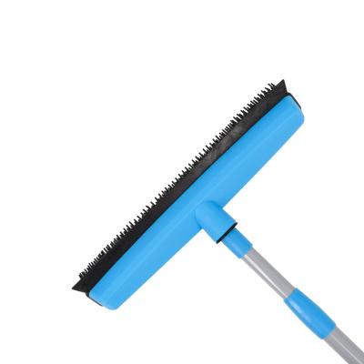 China Durable Pet Hair Straighten Rubber Remover Carpet Rake Broom With Long Plastic Handle for sale