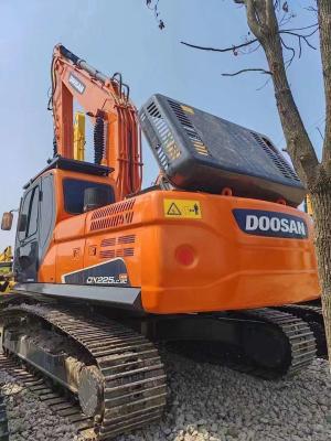 China Excavadora usada DOOSAN225 Com bom estado DOOSAN Excavadora usada média 22,5Ton à venda