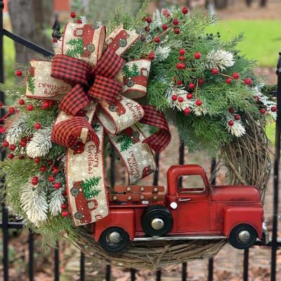 China New Handwork Holiday Christmas Decorations Truck Red Pumpkin Door Truck Garland Party Decoration Props Christmas Tag Hanging Garland Ornament for sale