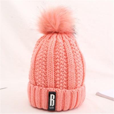 China 2019 Winter COMMON COMMON Heavy Hair Ball Add Simple Warm Unisex Wool Knit Beanie Hat With Ball Top for sale