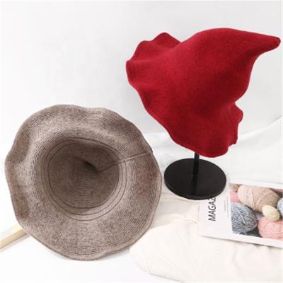 China Factory Wholesale Folding Picture Magical Autumn Winter Pointy Witch Hat White Knit Bucket Hat for sale