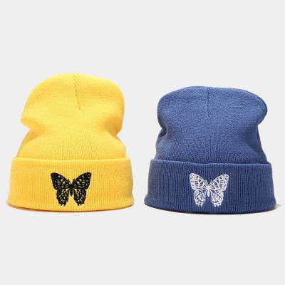 China Factory Wholesale COMMON Factory Wholesale Logo Embroidery Woven Acrylic Customizable Warm Knitted Hat for sale