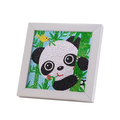 China Colorful Panda DIY Crystal Diamond Painting CLASSIC Handwork 5D Full Round Drill 30*30cm for sale