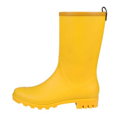 China Fashion Trend Women Rain Boots England Light Knee High Rain Boots Women Candy Color Water Shoes Shoes for sale