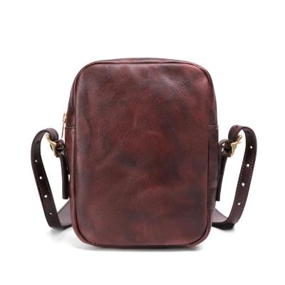 China Daily Used Vegetable Tanned Singal Shoulder Bags Men Messenger Small Retro Leather Bags Crossbody Custom Bag for sale