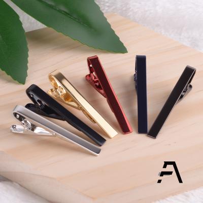 China Casual Suit 2.2 Inch Silver Gold Black Gunmetal Tie Clip for sale