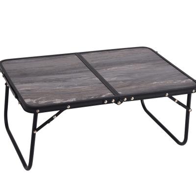 China Traditional MDF Top Camping Drinking Table, 2-Folding Camping Table, Outdoor BBQ Dinner Table for sale