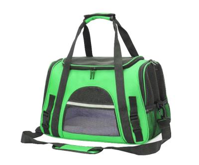 China Eco-friendly Wholesale Viable Small Dogs Cats Soft Pet Carrier Backpack Pet Travel Bag for sale