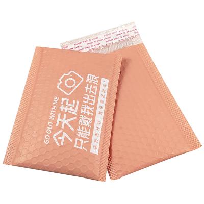 China Custom Strong Adhesive 4x6 4x8 6x9 6x10 D2w Packaging Bubble Mailer Padded Mailing Envelope for sale