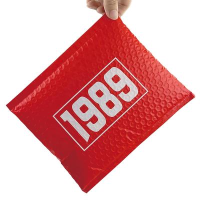 China Customized A3 A4 A5 D2w Strong Adhesive Biodegradable Plastic Mailing Mailing Poly Recycled Red Bubble Mailer Padded Envelope Bags for sale