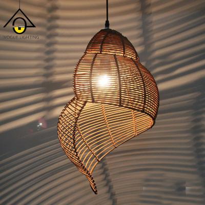 China Luxury Handmade Natural Woven Wicker Bamboo Rattan Pendant Light for Kitchen Island/Bar/Dining Room for sale