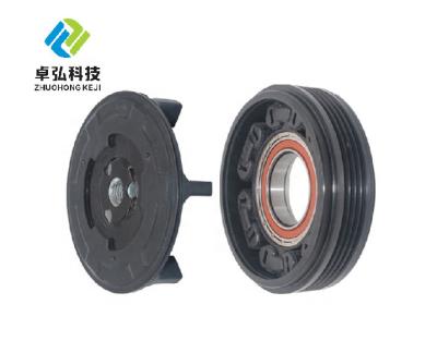 China Auto AC Compressor Pulley Clutch Kit 4PK 125MM 12V for BMW E60 530 525 OE NO. 6SEU16C for sale