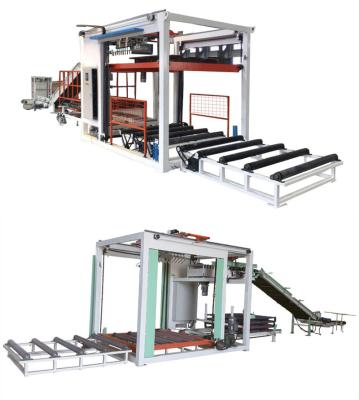 China machinery & 500-600bags/hour Material Palletizer Machine , Automatic Palletizer Machine For Animal Feed for sale