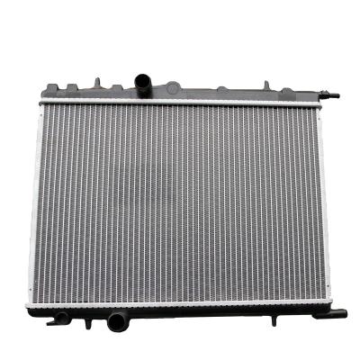 China PA Radiator Spare Parts OEM 133040 For PEUGEOT 307 OEM 12.0 1330.38 for sale