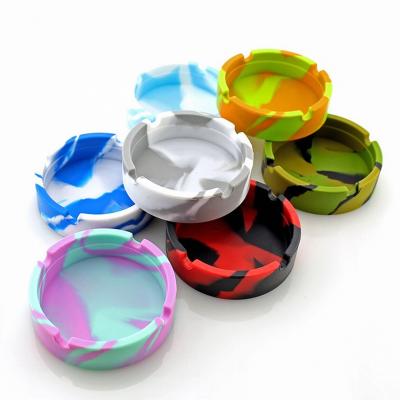 China Custom High Temperature Heat Resistant Silicone Ashtray Logo Luminous Silicone Ashtray Premium Logo Long Lasting Glow In The Dark for sale