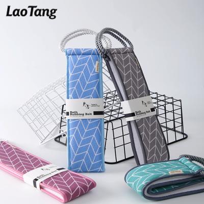 China Premium ODM & OEM EXFOLIATING Bath Towel Pull Back Tape Mud Exfoliation Double Sided Strong Friction Long Bath Towel for sale