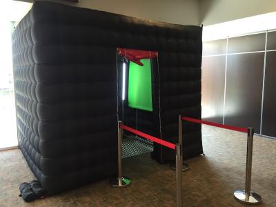 China Cool Black Inflatable Event Tents Customized Inflatable Photo Booth Enclosure for sale