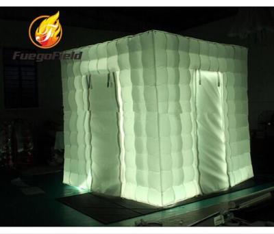 China Tiendas inflables promocionales del acontecimiento, estudio inflable de la foto de las puertas del alquiler dos con el ventilador en venta