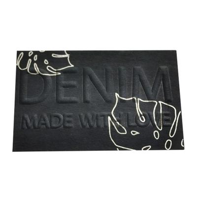 Cina Embossed Waterproof Clothing Labels 3D Logo Custom Jacron Garment Accessories in vendita