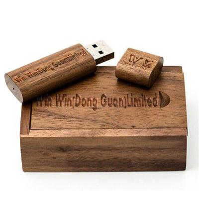 China Fast speed data saving most popularhot sale high quality wooden usb flash drive usb flash drive free sample 64 gigabyte 2tb for sale