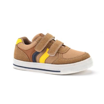 China High Quality Sports Sneaker China Kids Sports Skateboard Casual Shoes Without Lace for sale