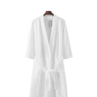 China Wholesale Thermal Spa Bathrobe for Men and Women Summer Waffle Long Robe Hotel Breathable Robe for sale