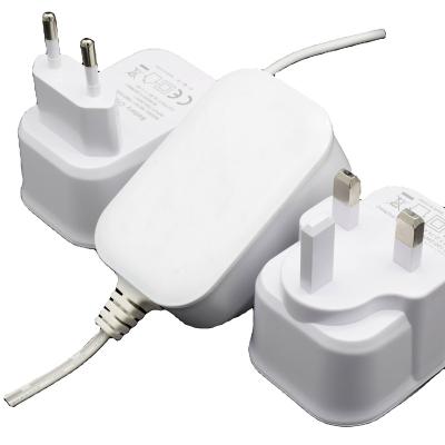 Cina 2022 Mobile Phone Tablet Charger 16W 16.8V1A Batteries Chargers New Products 50/60Hz 2.0A Max Power Supply And Power Supplies New Products For Computer in vendita