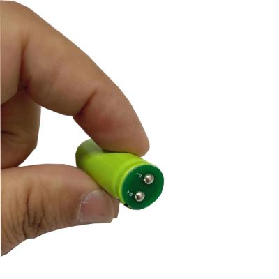 China Toys factory wholesale cylindrical capacitive 3.7V lithium battery small 13450 500 mah with connecting plate for sale