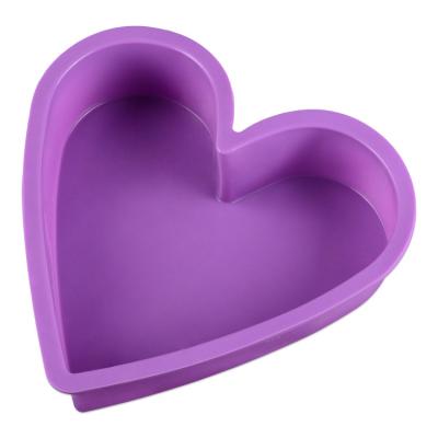 China 10 Inch Heart Shaped Non-Stick Stocked Round Cake Silicone BPA Free Baking Mold for sale