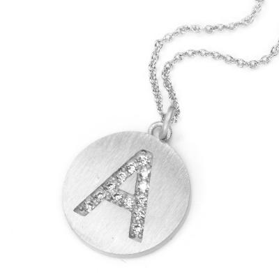 China CLASSIC Initial Necklace For Women Tasty Initial Necklaces Zircon Silver Plated Round Disc A-Z Alphabet Letter Necklace for sale